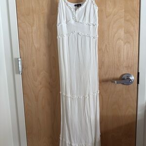Shinestar White Maxi Dress